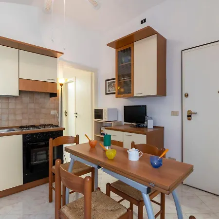 Piero By Interhome Апартаменти Санремо